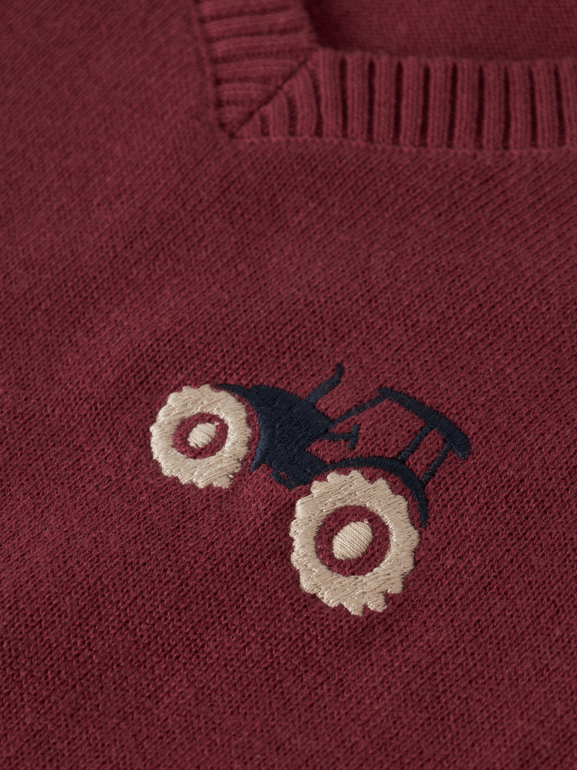 model_shot-front_full